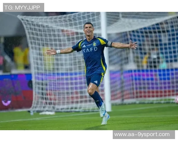 C罗精彩表现数据分析8射4正传射门得分失点中框关键传球评分70