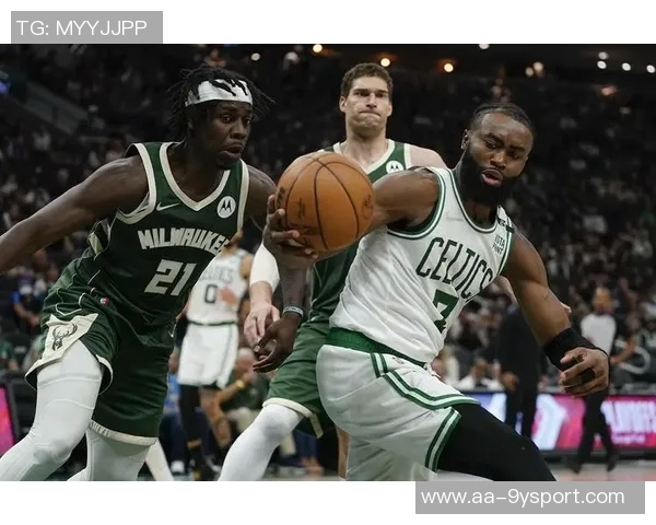 绿军记者惊叹湖勇对决中斯玛特与霍福德的奇妙对抗场景