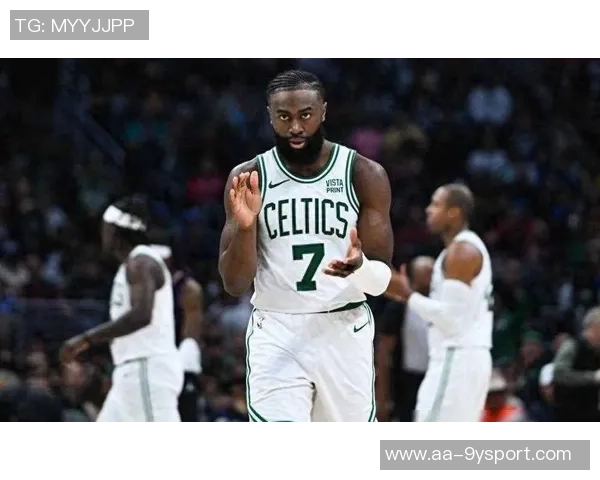 杰伦布朗本赛季表现抢眼场均29分助攻创造416分成球队进攻核心