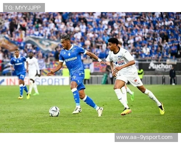 斯特拉斯堡花费700万欧元签下法乙新星助力球队重建